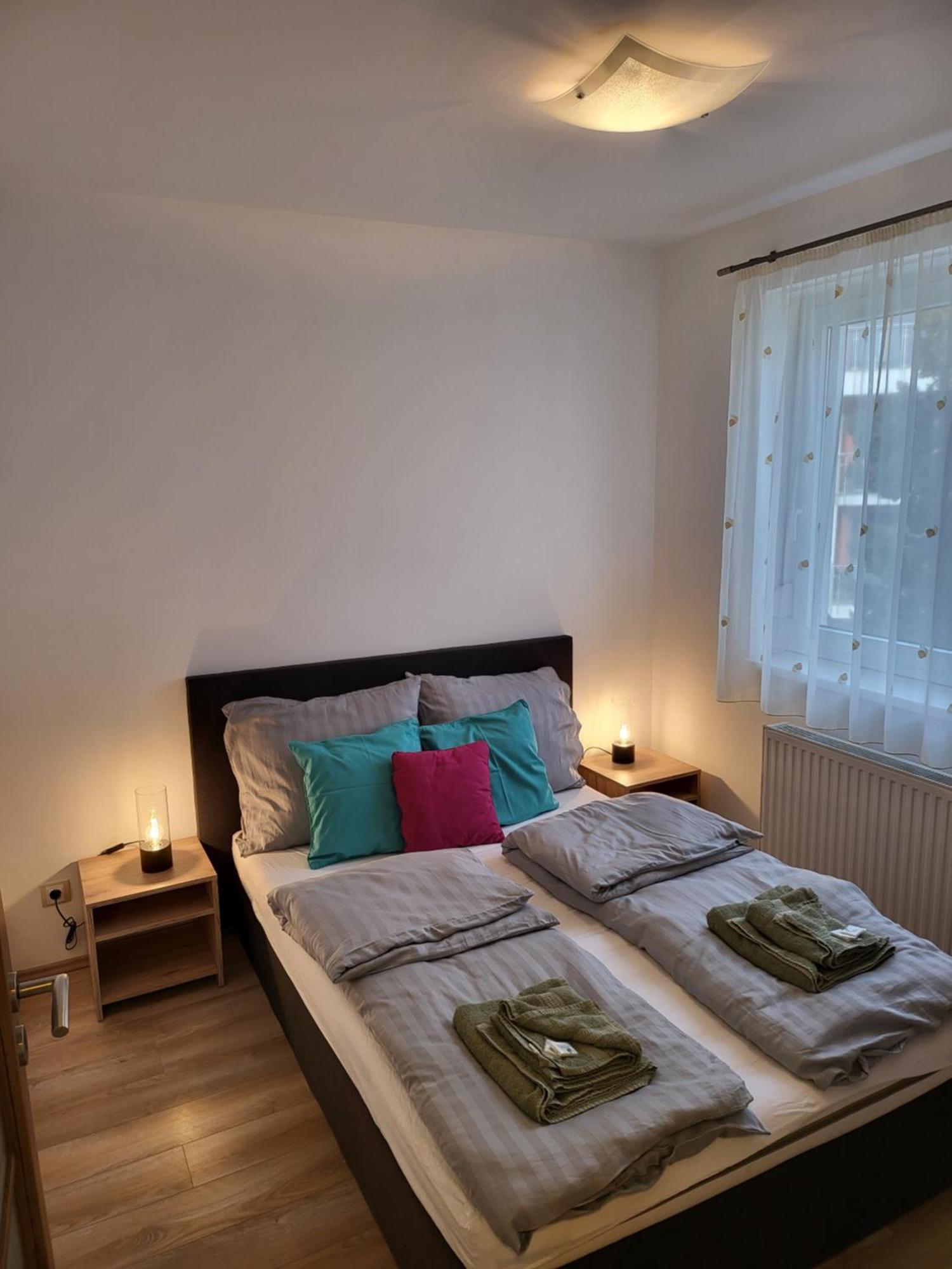 Triangol Apartman: Fuerdo, Belvaros, Egyetem Дьёр Экстерьер фото